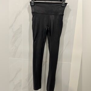 Spanx Women’s Size Small Leggings with a shine